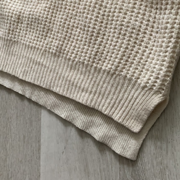 Theory Aldanta Cashmere Turtleneck waffle knit beige size small soft Sweater - Picture 10 of 12